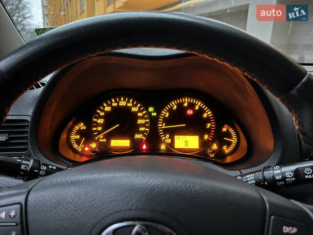 Серый Тойота Авенсис, объемом двигателя 1.8 л и пробегом 203 тыс. км за 7300 $, фото 34 на Automoto.ua