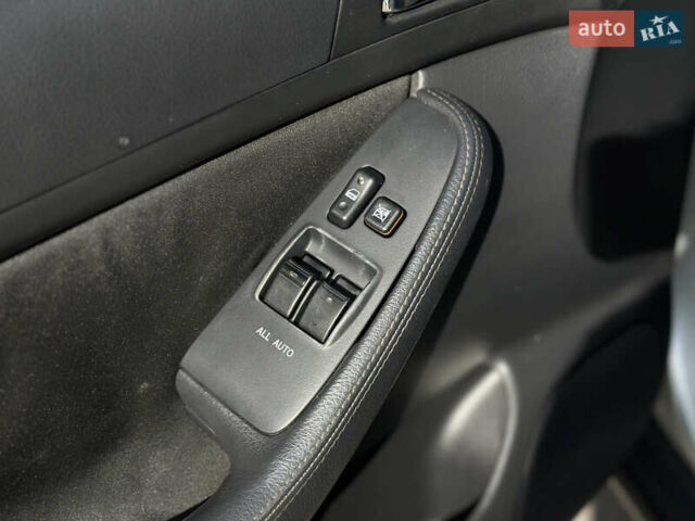 Сірий Тойота Авенсіс, об'ємом двигуна 2 л та пробігом 290 тис. км за 6500 $, фото 23 на Automoto.ua