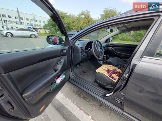 Сірий Тойота Авенсіс, об'ємом двигуна 2 л та пробігом 251 тис. км за 6350 $, фото 20 на Automoto.ua