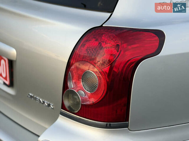 Серый Тойота Авенсис, объемом двигателя 1.79 л и пробегом 224 тыс. км за 8199 $, фото 15 на Automoto.ua
