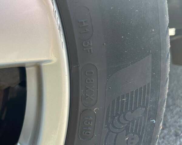 Серый Тойота Авенсис, объемом двигателя 2.23 л и пробегом 295 тыс. км за 8195 $, фото 58 на Automoto.ua