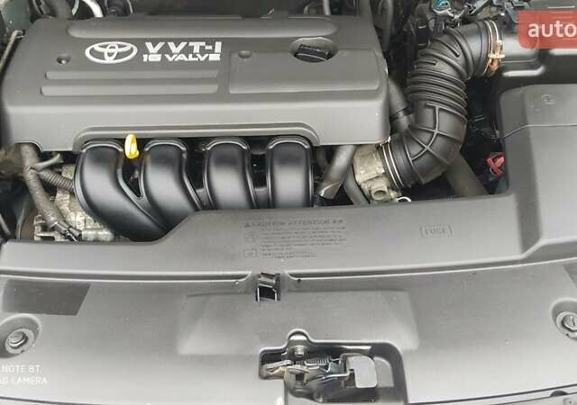 Серый Тойота Авенсис, объемом двигателя 1.8 л и пробегом 204 тыс. км за 7900 $, фото 13 на Automoto.ua