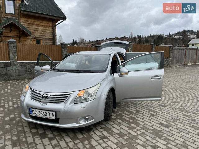 Серый Тойота Авенсис, объемом двигателя 2 л и пробегом 281 тыс. км за 8300 $, фото 7 на Automoto.ua