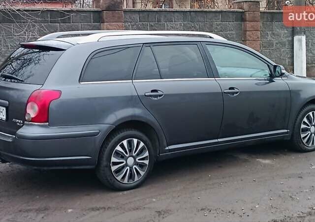 Серый Тойота Авенсис, объемом двигателя 2.2 л и пробегом 285 тыс. км за 5350 $, фото 6 на Automoto.ua