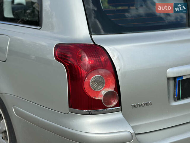 Сірий Тойота Авенсіс, об'ємом двигуна 2 л та пробігом 290 тис. км за 6500 $, фото 14 на Automoto.ua