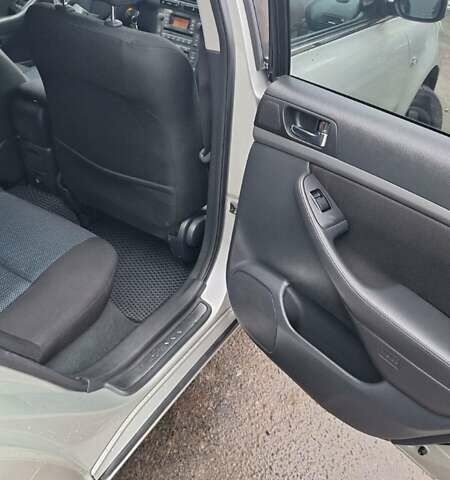 Сірий Тойота Авенсіс, об'ємом двигуна 2.2 л та пробігом 270 тис. км за 6499 $, фото 18 на Automoto.ua