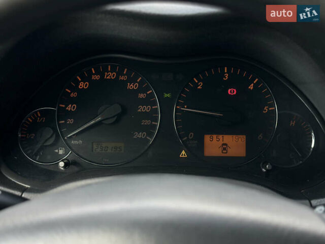 Сірий Тойота Авенсіс, об'ємом двигуна 2 л та пробігом 290 тис. км за 6500 $, фото 37 на Automoto.ua