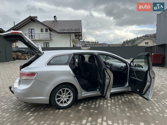 Серый Тойота Авенсис, объемом двигателя 2 л и пробегом 281 тыс. км за 8300 $, фото 8 на Automoto.ua