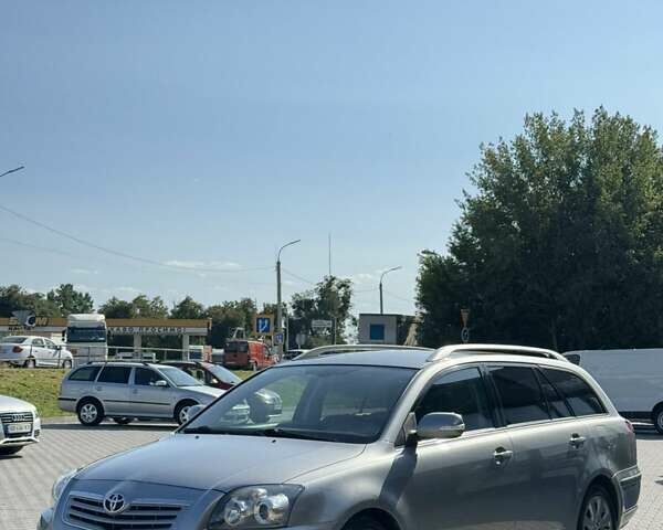 Серый Тойота Авенсис, объемом двигателя 1.8 л и пробегом 204 тыс. км за 7900 $, фото 5 на Automoto.ua