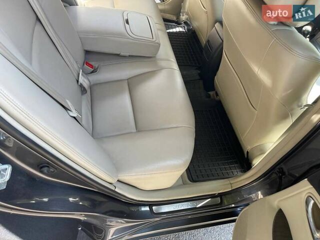 Серый Тойота Авенсис, объемом двигателя 2.23 л и пробегом 295 тыс. км за 8195 $, фото 10 на Automoto.ua
