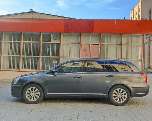 Серый Тойота Авенсис, объемом двигателя 2.23 л и пробегом 178 тыс. км за 6800 $, фото 10 на Automoto.ua
