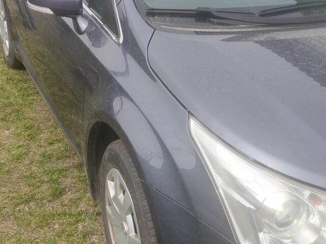 Сірий Тойота Авенсіс, об'ємом двигуна 2 л та пробігом 248 тис. км за 7200 $, фото 4 на Automoto.ua