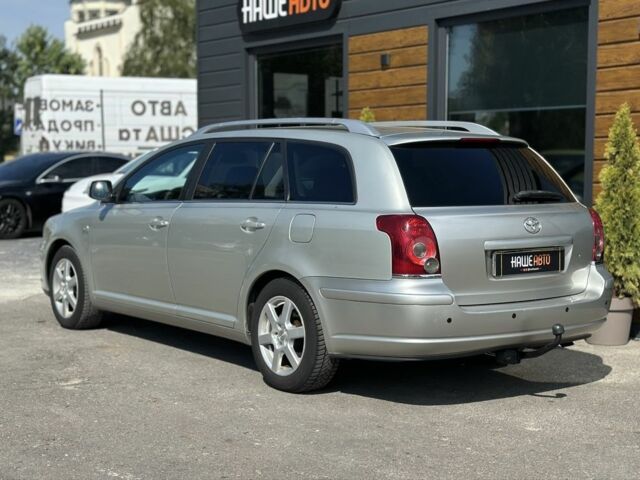 Сірий Тойота Авенсіс, об'ємом двигуна 2.2 л та пробігом 195 тис. км за 7700 $, фото 5 на Automoto.ua