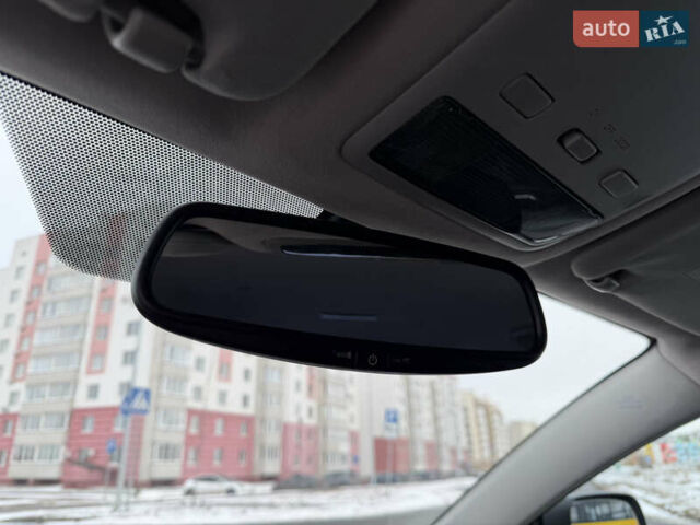 Сірий Тойота Авенсіс, об'ємом двигуна 1.8 л та пробігом 163 тис. км за 8999 $, фото 48 на Automoto.ua