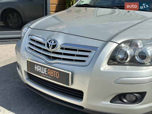 Сірий Тойота Авенсіс, об'ємом двигуна 2.23 л та пробігом 195 тис. км за 7999 $, фото 7 на Automoto.ua