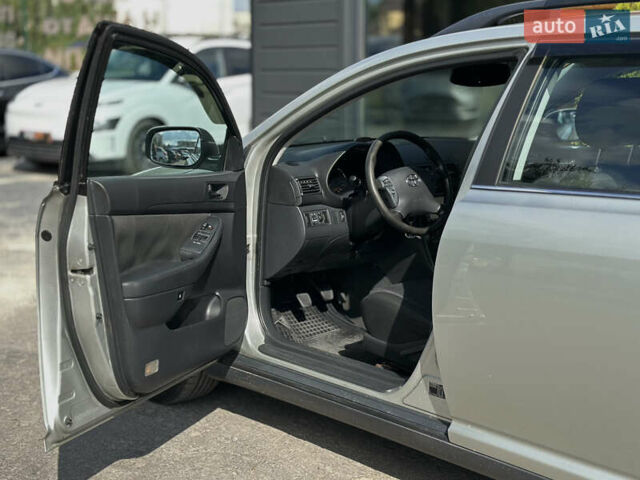 Сірий Тойота Авенсіс, об'ємом двигуна 2 л та пробігом 290 тис. км за 6500 $, фото 21 на Automoto.ua
