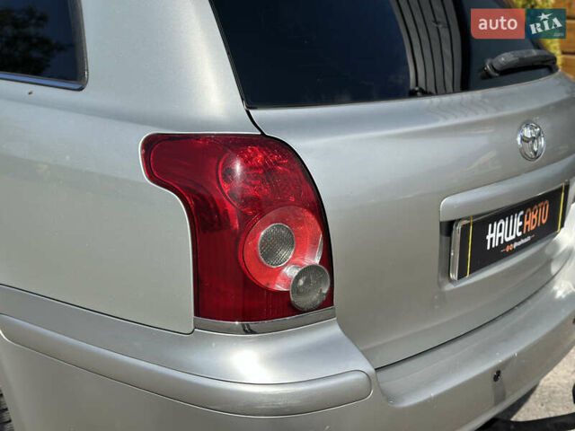 Сірий Тойота Авенсіс, об'ємом двигуна 2.23 л та пробігом 195 тис. км за 7999 $, фото 15 на Automoto.ua