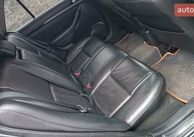 Серый Тойота Авенсис, объемом двигателя 2.2 л и пробегом 285 тыс. км за 5350 $, фото 22 на Automoto.ua