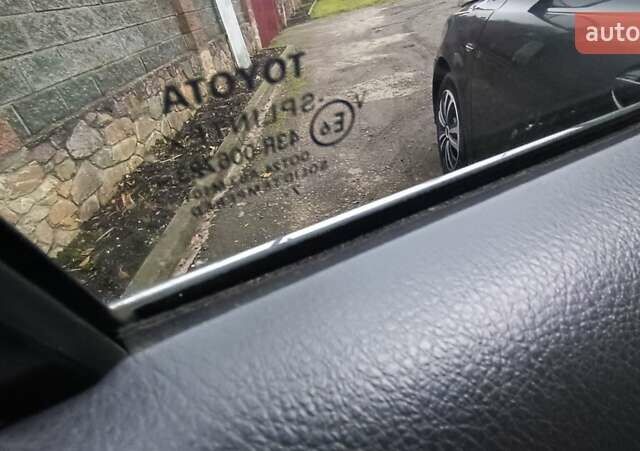 Серый Тойота Авенсис, объемом двигателя 2.2 л и пробегом 285 тыс. км за 5350 $, фото 46 на Automoto.ua