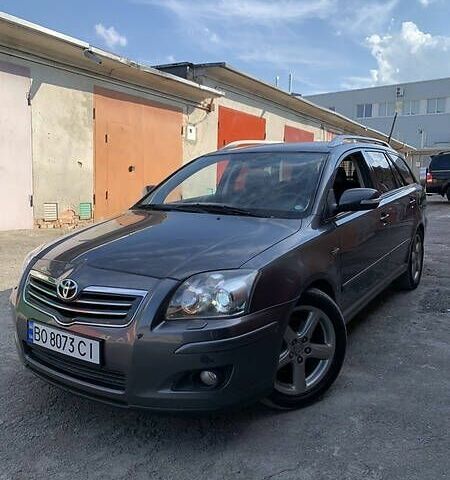 Серый Тойота Авенсис, объемом двигателя 2.2 л и пробегом 275 тыс. км за 4800 $, фото 5 на Automoto.ua