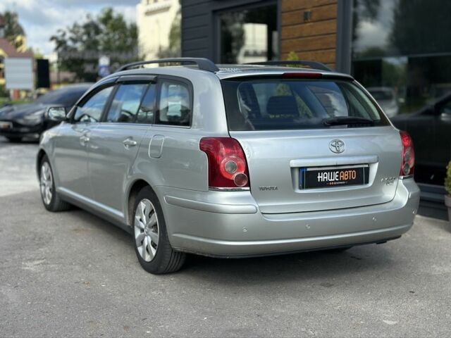 Серый Тойота Авенсис, объемом двигателя 2 л и пробегом 290 тыс. км за 6500 $, фото 5 на Automoto.ua