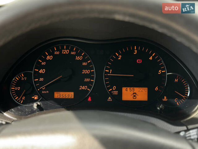 Сірий Тойота Авенсіс, об'ємом двигуна 2.23 л та пробігом 195 тис. км за 7999 $, фото 44 на Automoto.ua