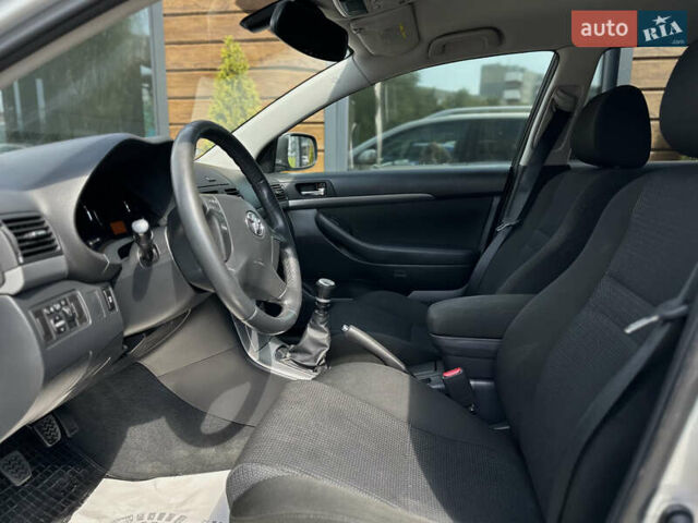 Сірий Тойота Авенсіс, об'ємом двигуна 2.23 л та пробігом 195 тис. км за 7999 $, фото 32 на Automoto.ua