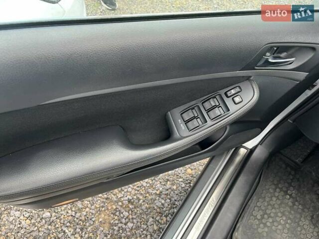 Серый Тойота Авенсис, объемом двигателя 1.8 л и пробегом 204 тыс. км за 7900 $, фото 15 на Automoto.ua