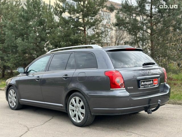 Серый Тойота Авенсис, объемом двигателя 2 л и пробегом 206 тыс. км за 8790 $, фото 8 на Automoto.ua