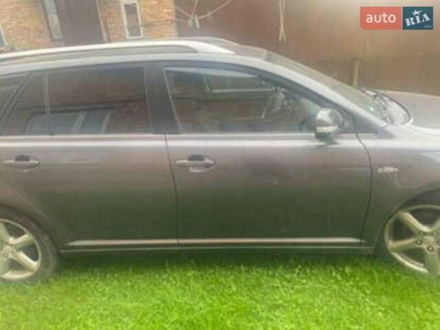 Серый Тойота Авенсис, объемом двигателя 2.2 л и пробегом 244 тыс. км за 7489 $, фото 5 на Automoto.ua