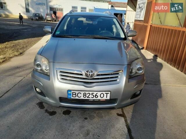 Серый Тойота Авенсис, объемом двигателя 2 л и пробегом 249 тыс. км за 7200 $, фото 5 на Automoto.ua