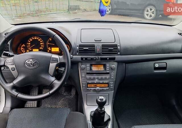 Сірий Тойота Авенсіс, об'ємом двигуна 2.2 л та пробігом 270 тис. км за 6499 $, фото 25 на Automoto.ua