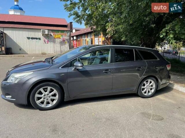 Серый Тойота Авенсис, объемом двигателя 2.23 л и пробегом 295 тыс. км за 8195 $, фото 66 на Automoto.ua