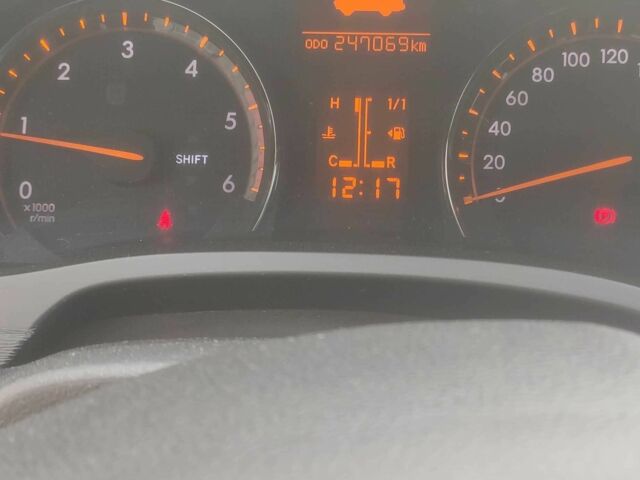 Сірий Тойота Авенсіс, об'ємом двигуна 2 л та пробігом 248 тис. км за 7200 $, фото 8 на Automoto.ua