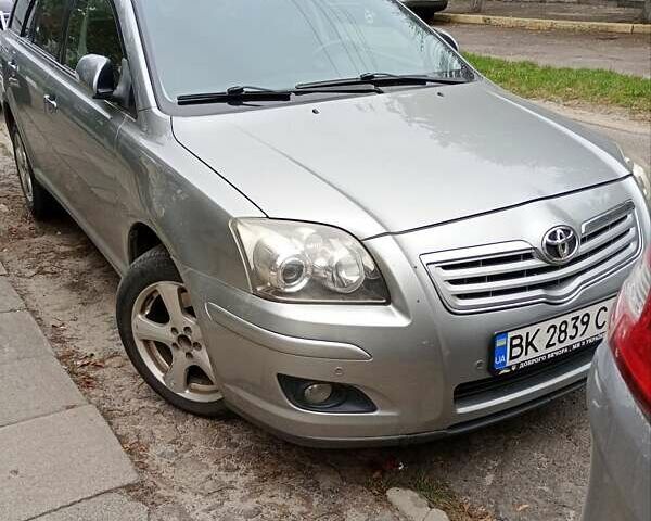 Серый Тойота Авенсис, объемом двигателя 2 л и пробегом 282 тыс. км за 7300 $, фото 9 на Automoto.ua