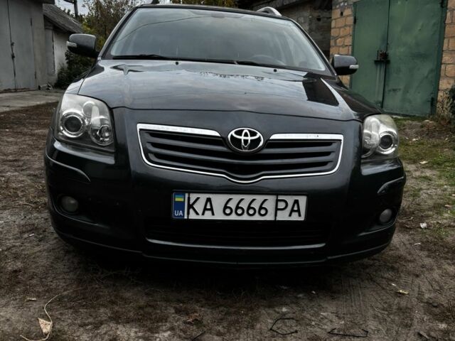 Серый Тойота Авенсис, объемом двигателя 2 л и пробегом 375 тыс. км за 4500 $, фото 1 на Automoto.ua