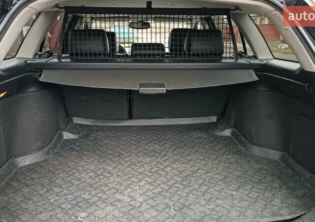 Серый Тойота Авенсис, объемом двигателя 2.2 л и пробегом 285 тыс. км за 5350 $, фото 20 на Automoto.ua