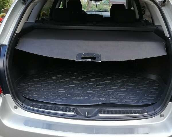 Сірий Тойота Авенсіс, об'ємом двигуна 2.2 л та пробігом 260 тис. км за 8500 $, фото 10 на Automoto.ua