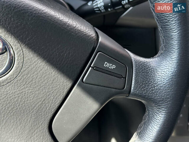 Сірий Тойота Авенсіс, об'ємом двигуна 2.23 л та пробігом 195 тис. км за 7999 $, фото 41 на Automoto.ua