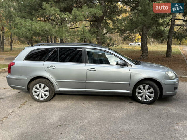 Серый Тойота Авенсис, объемом двигателя 1.8 л и пробегом 232 тыс. км за 6200 $, фото 6 на Automoto.ua