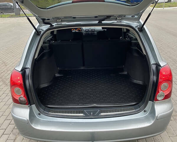 Серый Тойота Авенсис, объемом двигателя 1.8 л и пробегом 222 тыс. км за 6700 $, фото 16 на Automoto.ua