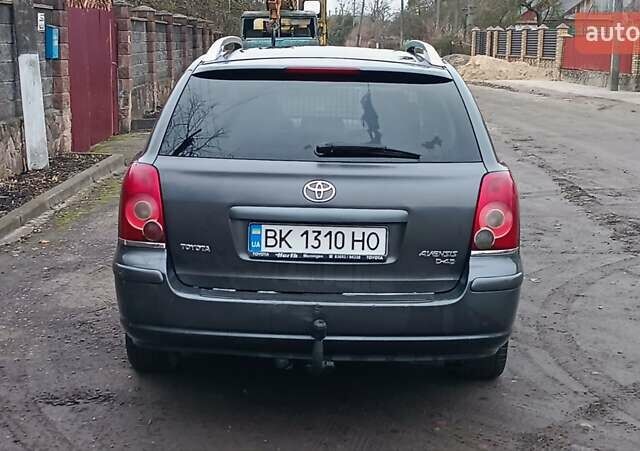 Серый Тойота Авенсис, объемом двигателя 2.2 л и пробегом 285 тыс. км за 5350 $, фото 9 на Automoto.ua