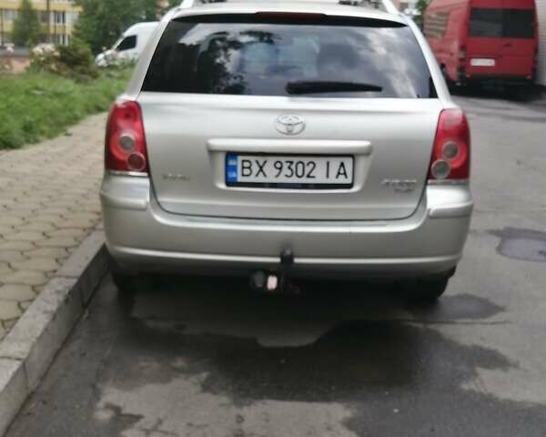 Сірий Тойота Авенсіс, об'ємом двигуна 2.2 л та пробігом 260 тис. км за 8500 $, фото 3 на Automoto.ua
