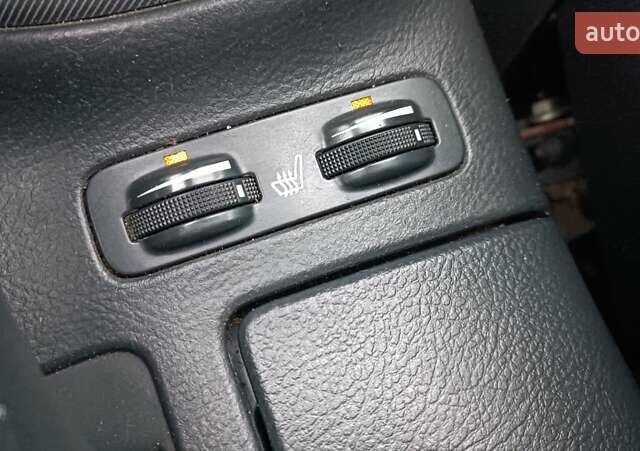 Серый Тойота Авенсис, объемом двигателя 2.2 л и пробегом 285 тыс. км за 5350 $, фото 56 на Automoto.ua