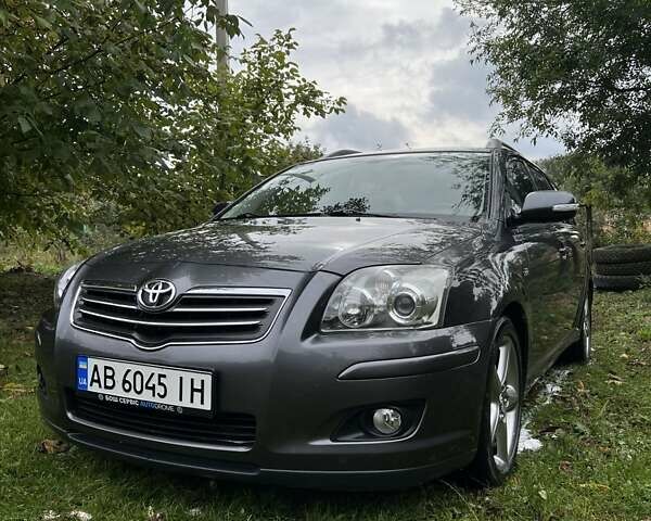 Серый Тойота Авенсис, объемом двигателя 2.23 л и пробегом 242 тыс. км за 7500 $, фото 11 на Automoto.ua