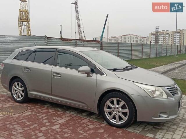 Серый Тойота Авенсис, объемом двигателя 2.2 л и пробегом 230 тыс. км за 7700 $, фото 24 на Automoto.ua