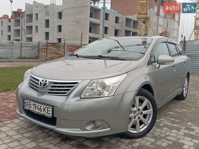 Серый Тойота Авенсис, объемом двигателя 2.2 л и пробегом 230 тыс. км за 7700 $, фото 27 на Automoto.ua