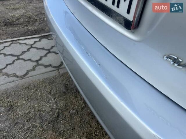 Серый Тойота Авенсис, объемом двигателя 2.23 л и пробегом 288 тыс. км за 6950 $, фото 51 на Automoto.ua