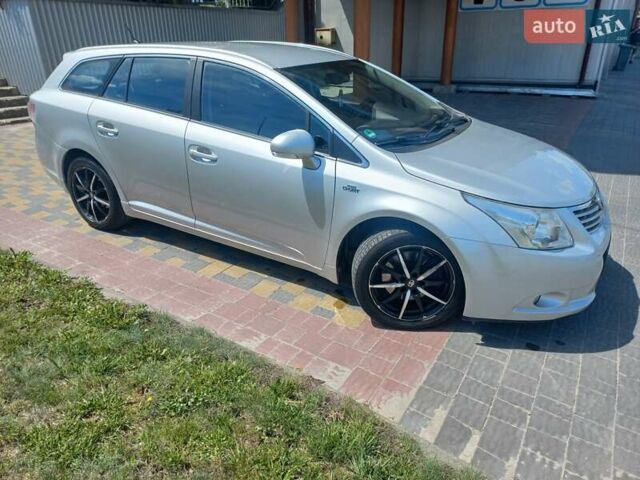 Сірий Тойота Авенсіс, об'ємом двигуна 2.23 л та пробігом 190 тис. км за 7750 $, фото 3 на Automoto.ua