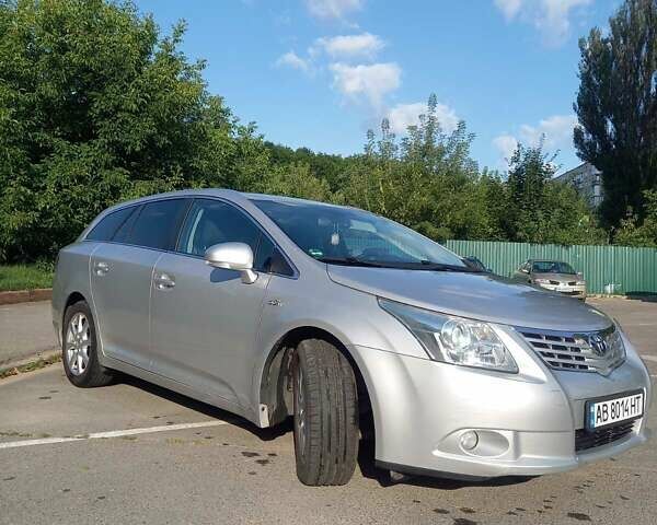 Серый Тойота Авенсис, объемом двигателя 2.23 л и пробегом 208 тыс. км за 9500 $, фото 4 на Automoto.ua